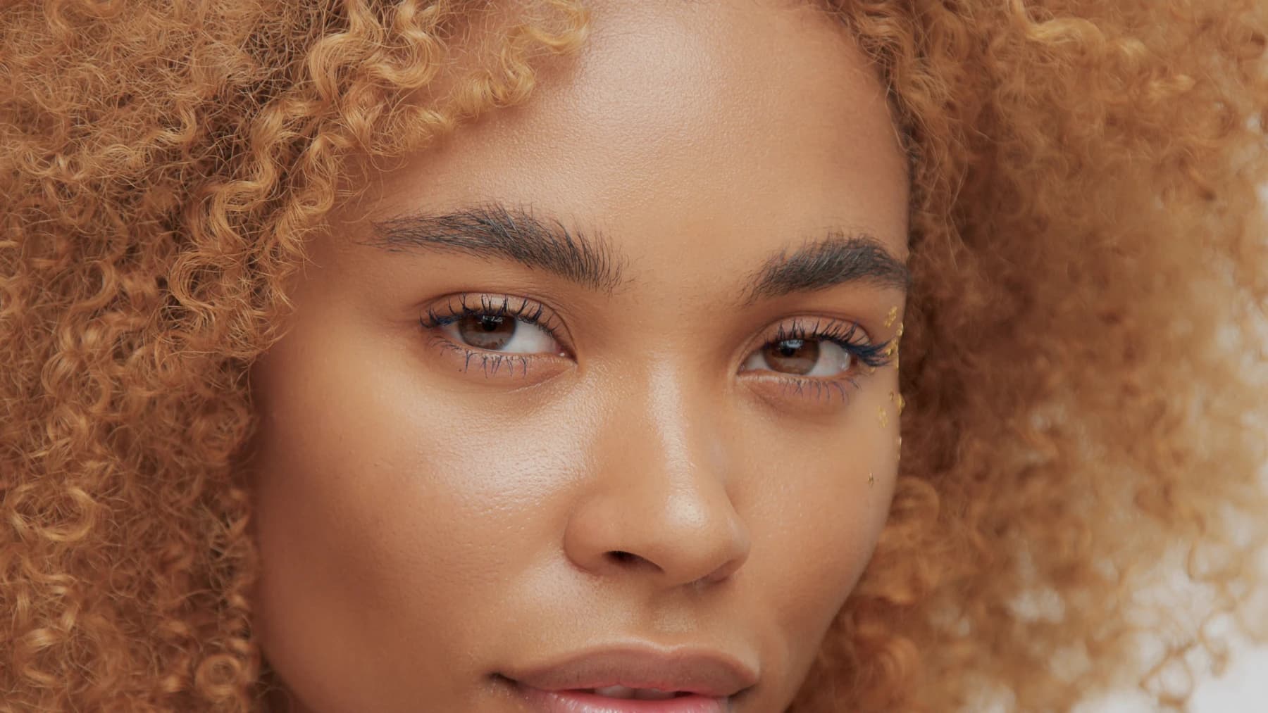 Beauty portrait with defined brows and lashes